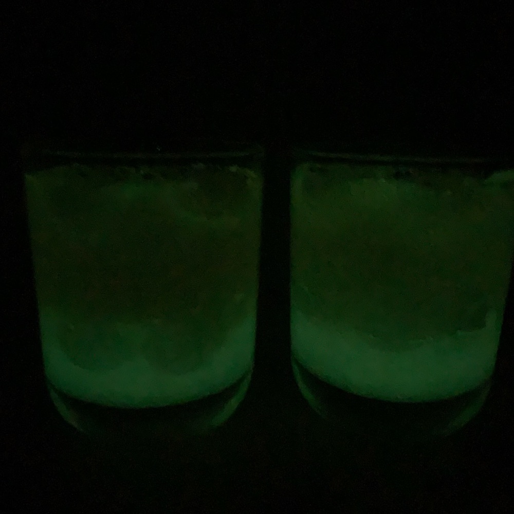 Amaretto Sour scented candle set (glow in the dark)